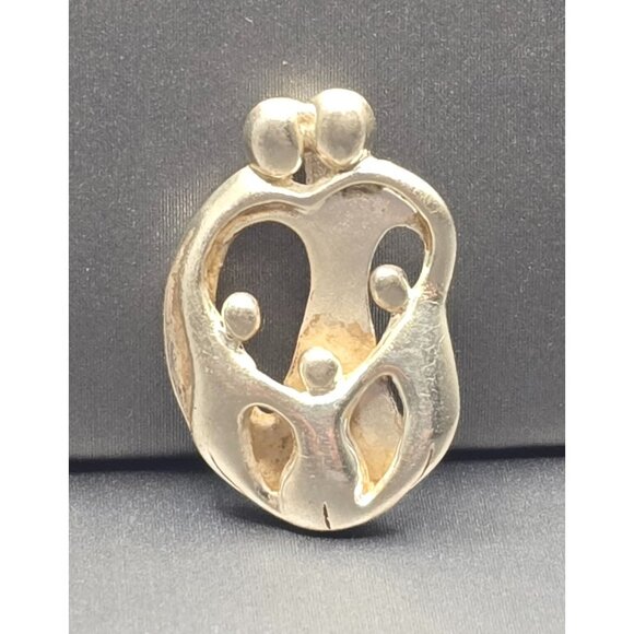 Carolyn Pollack Relios Jewelry - VTG Sterling Silver Carolyn Pollack Relios Pendant 7/8" 5 Person Family 2.63g